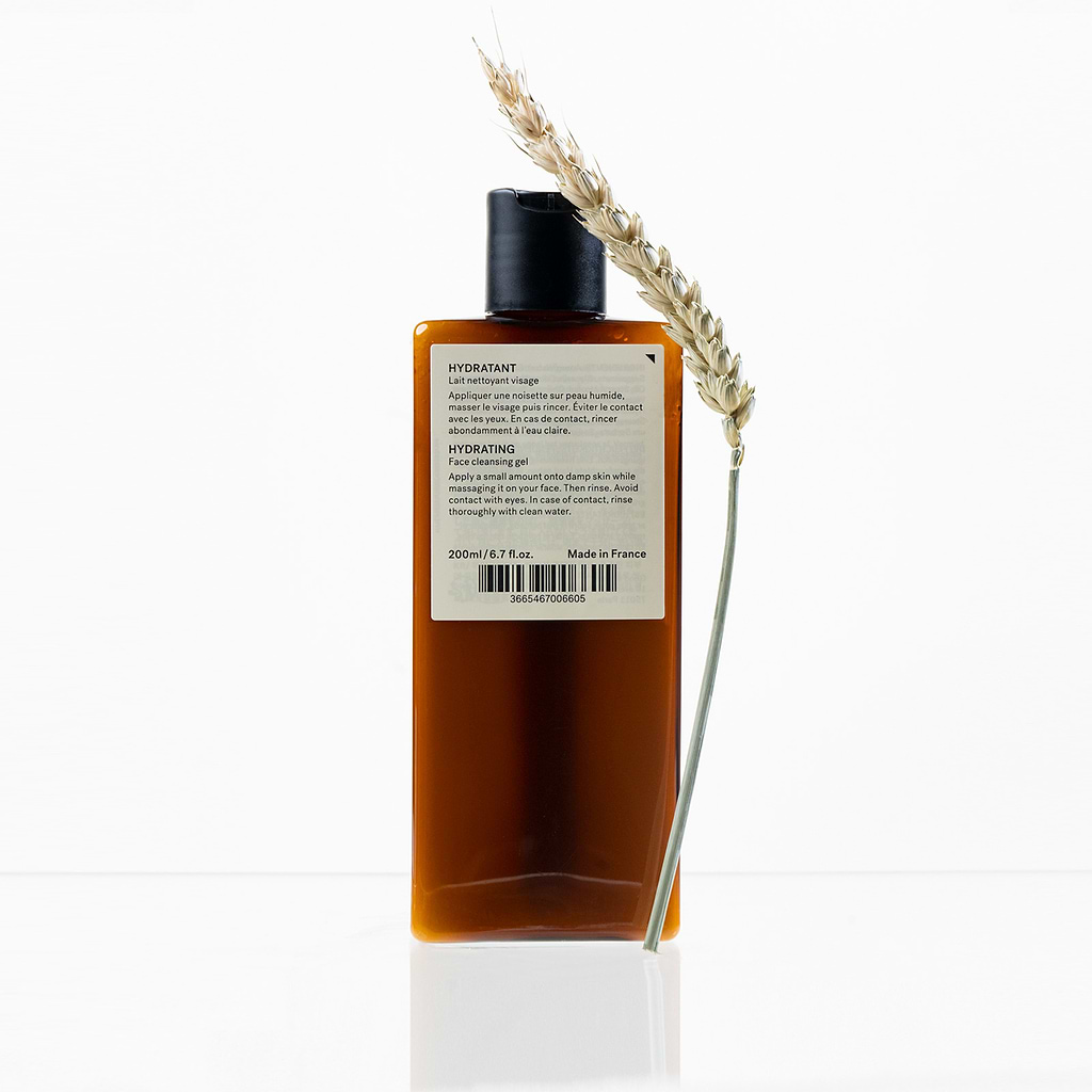 Lait Nettoyant Hydratant  Acide hyaluronique 0,5% + Extrait de camomille — Typology