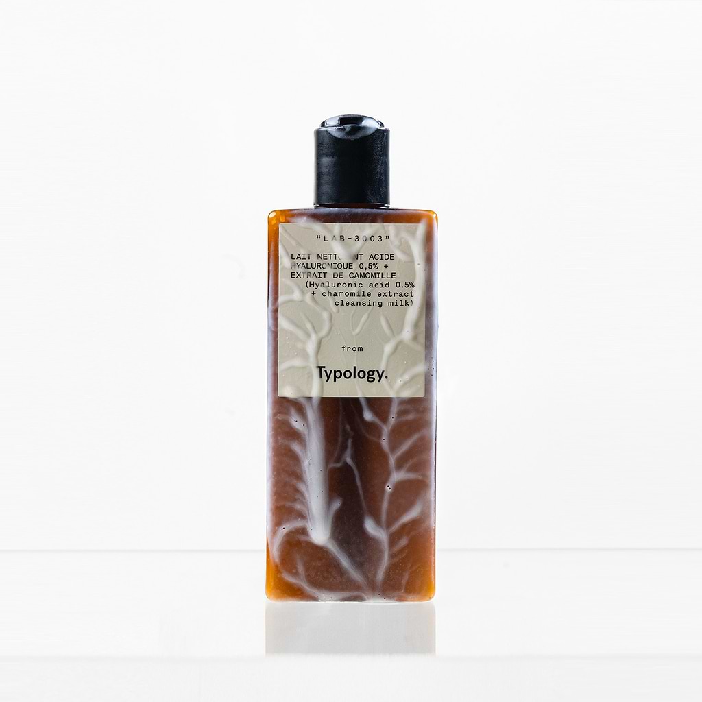 Lait Nettoyant Hydratant  Acide hyaluronique 0,5% + Extrait de camomille — Typology