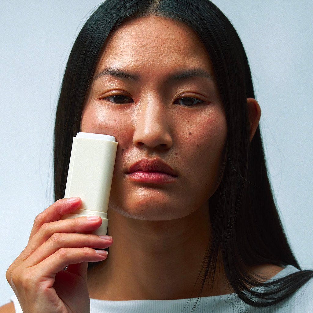 Bienfaits peau acide polyglutamique.