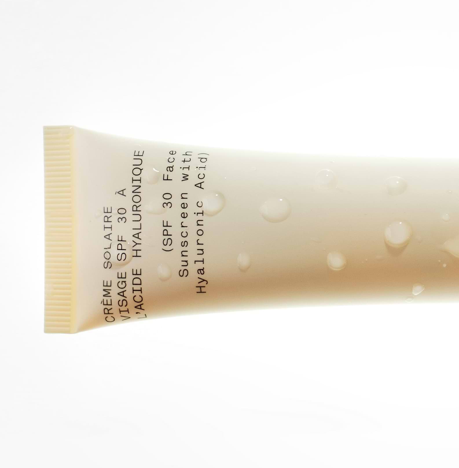Bis-Ethylhexyloxyphenol Methoxyphenyl Triazine.