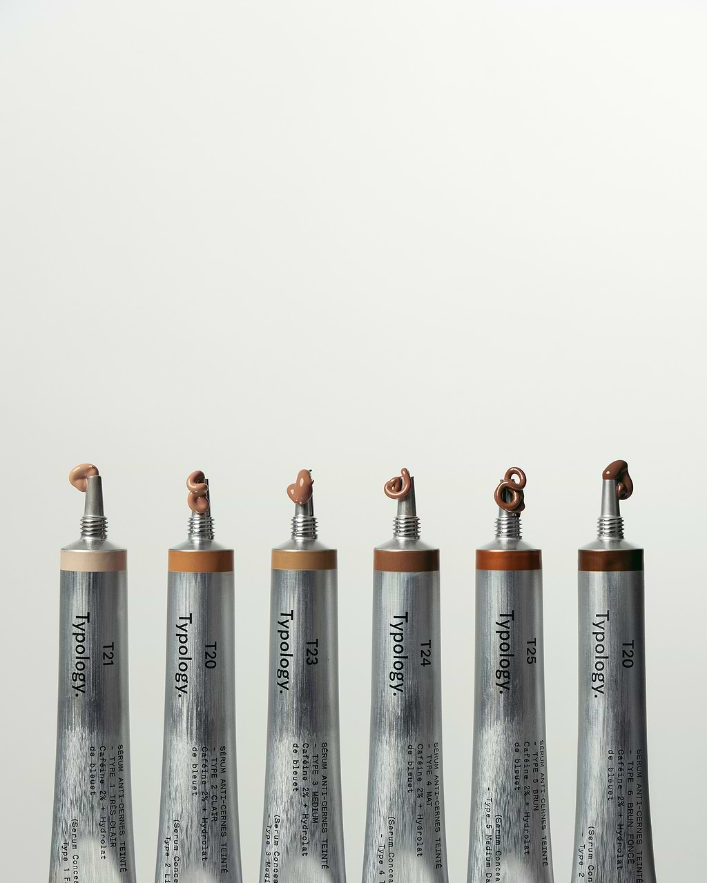 Anti-Cernes Teinté Caféine 2% + Hydrolat de bleuet — Typology