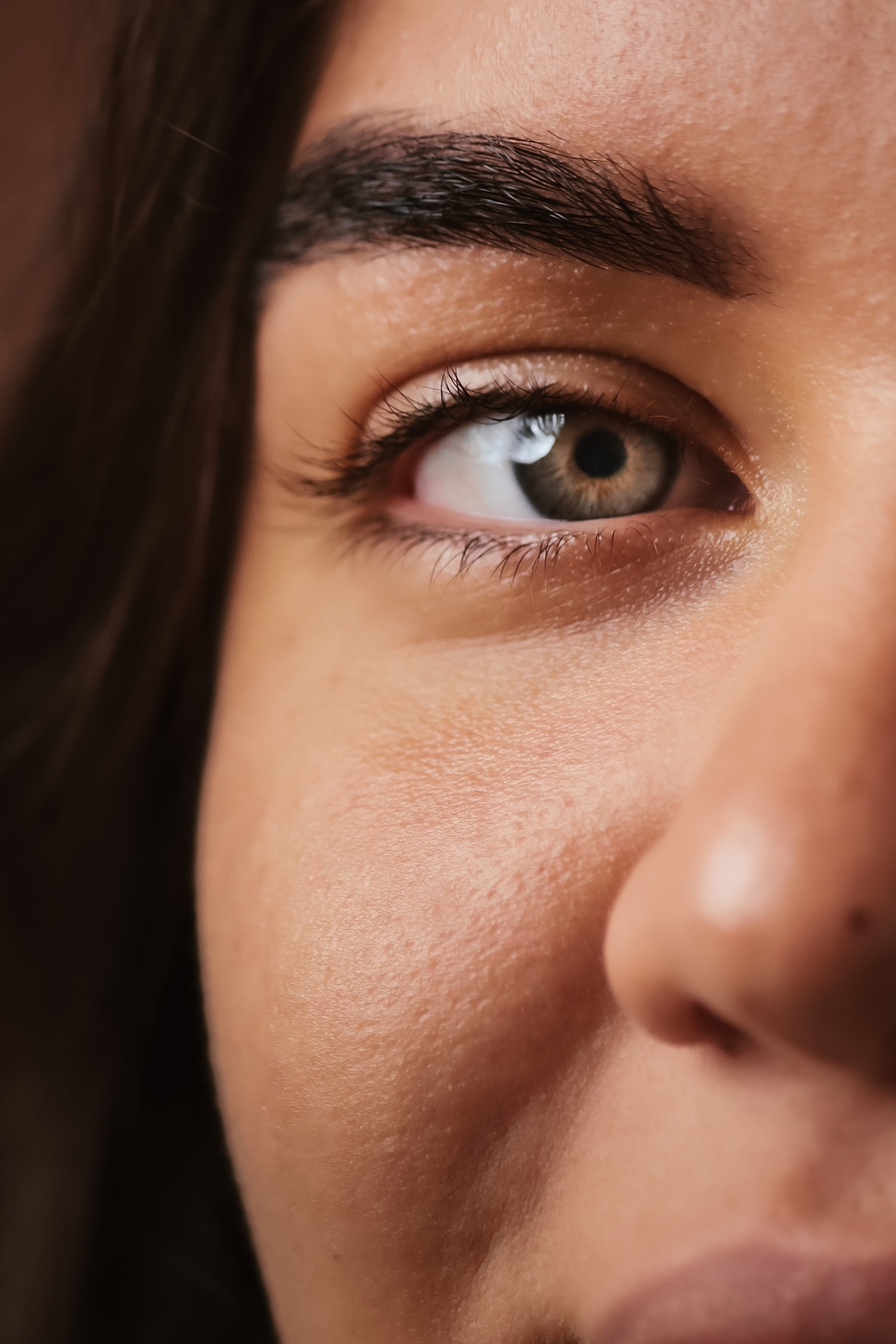 Astuces pour un regard sans cernes au réveil