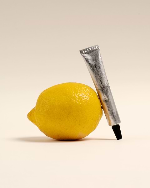 Composition d'un baume pour les lèvres.