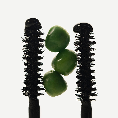 Composition d'un sérum mascara.