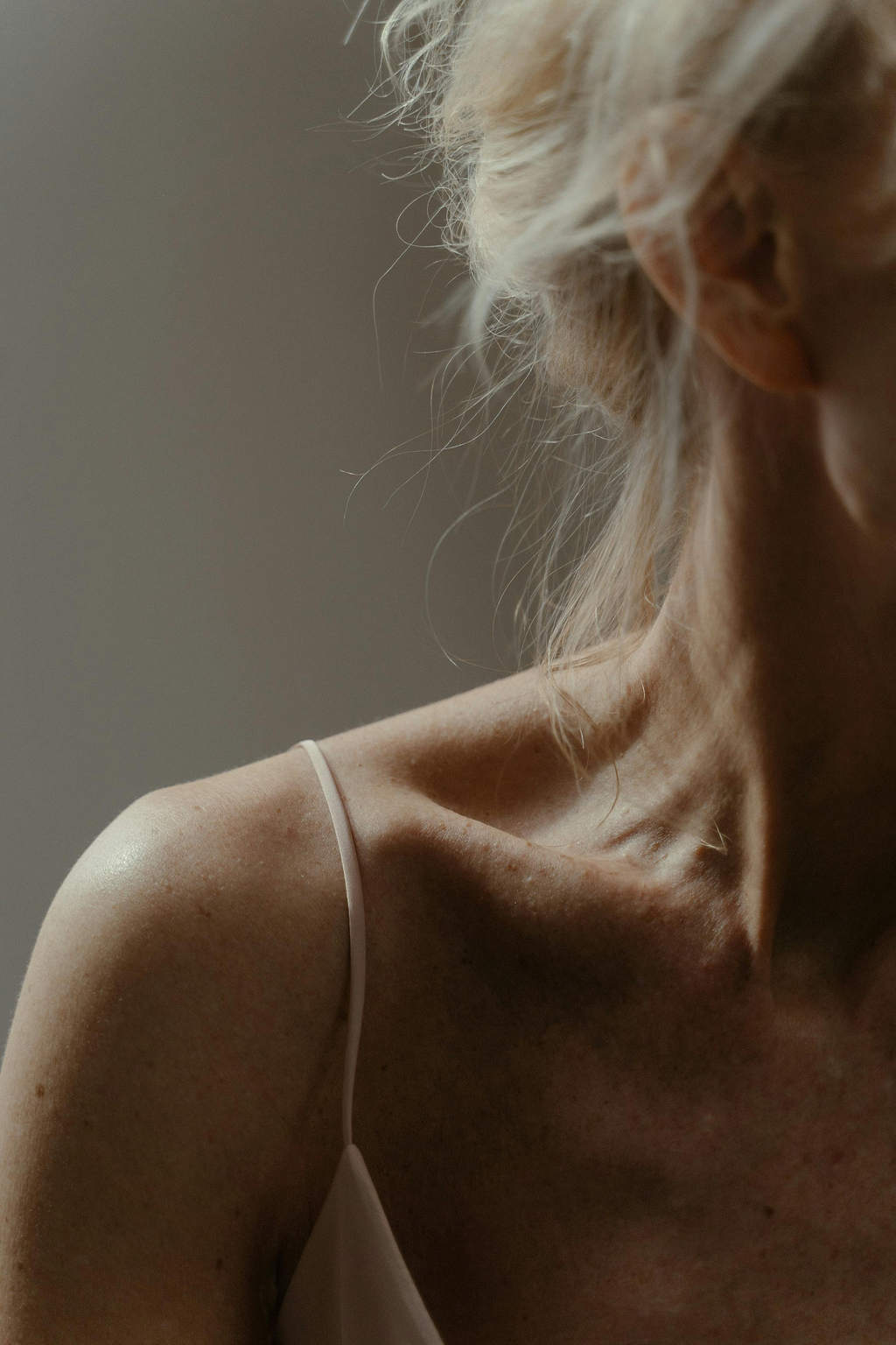 Hydrolat de bleuet effets cheveux blancs.