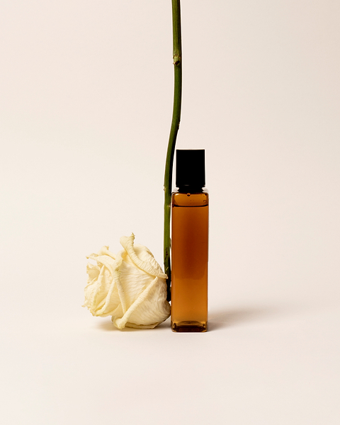 Composition chimique hydrolat de rose de Damas.