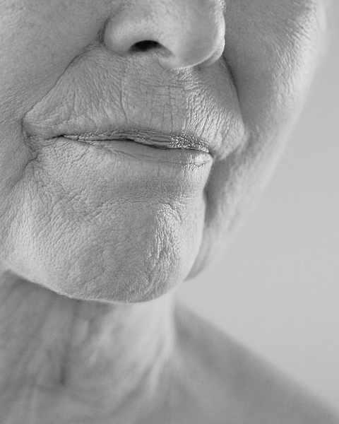 Comment prendre soin des rides autour de la bouche ? 