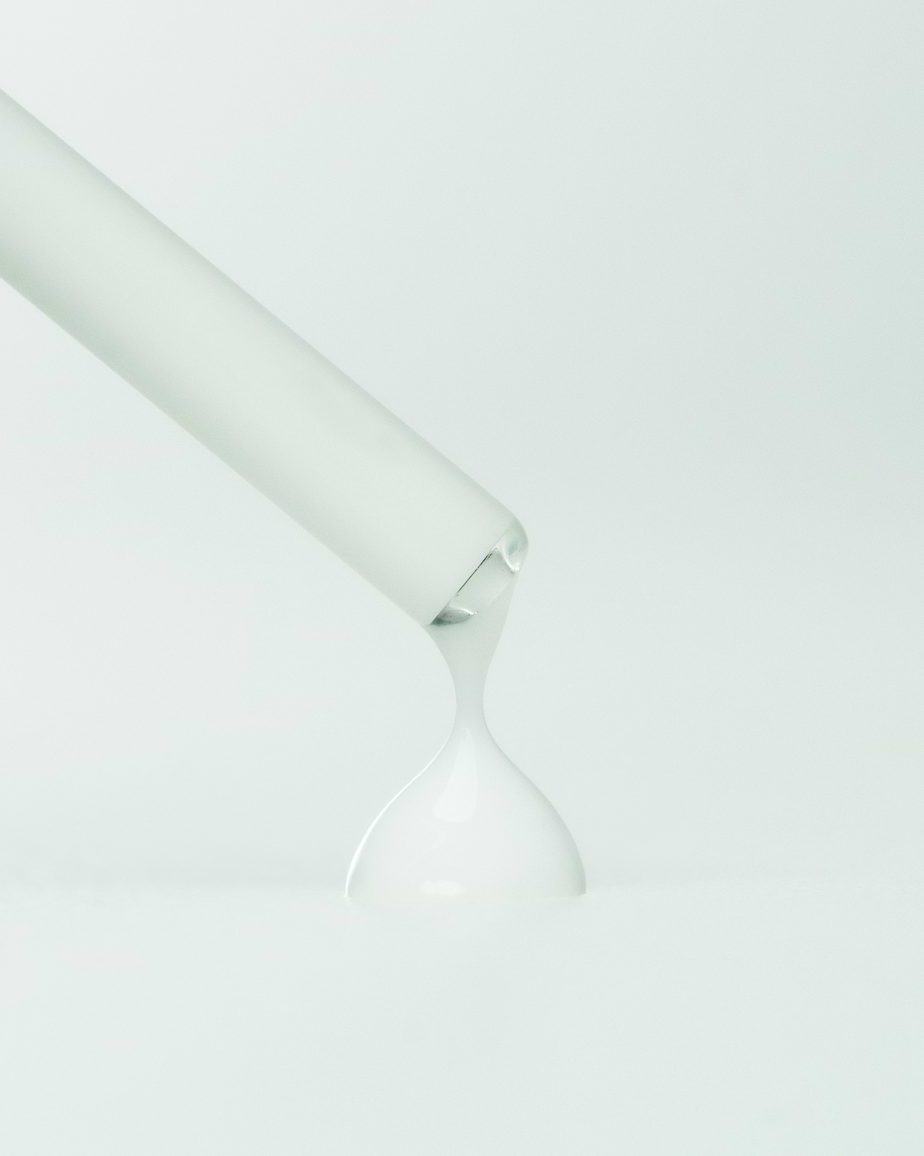 Bienfaits acide tranéxamique peau.