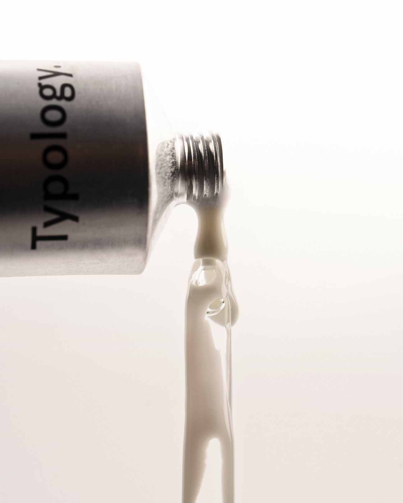 Obligation d'appliquer une crème hydratante après le sérum ?