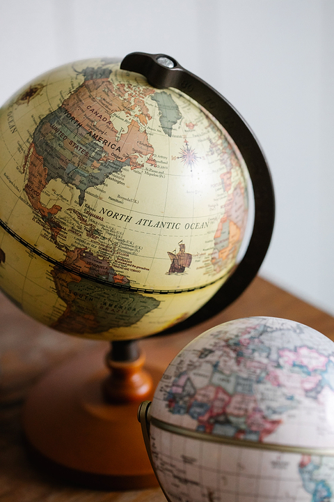 Différences réglementations cosmétiques dans le monde.