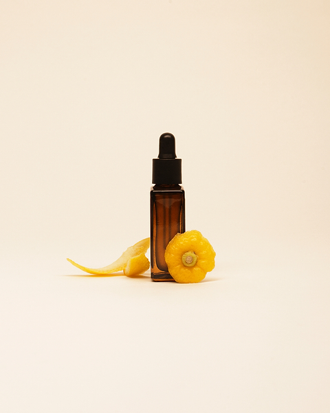 Soins à l'acide arbutine.