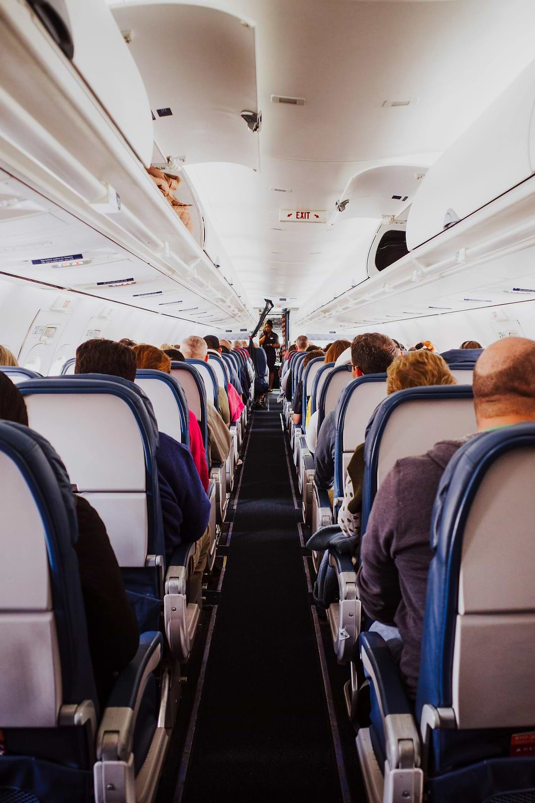 Conseils contre les jambes lourdes en avion.
