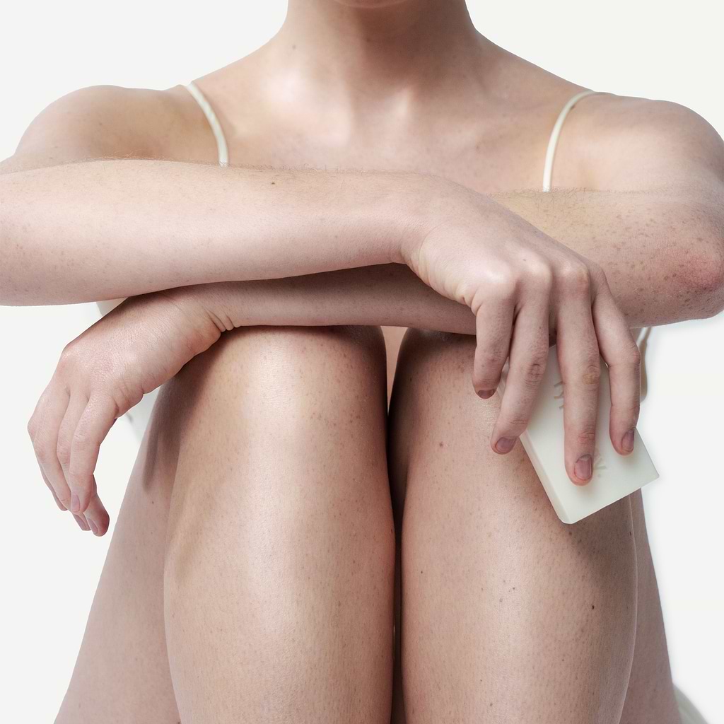 Pain Dermatologique Surgras Extrait de calendula 1% + Huile d'amande douce — Typology