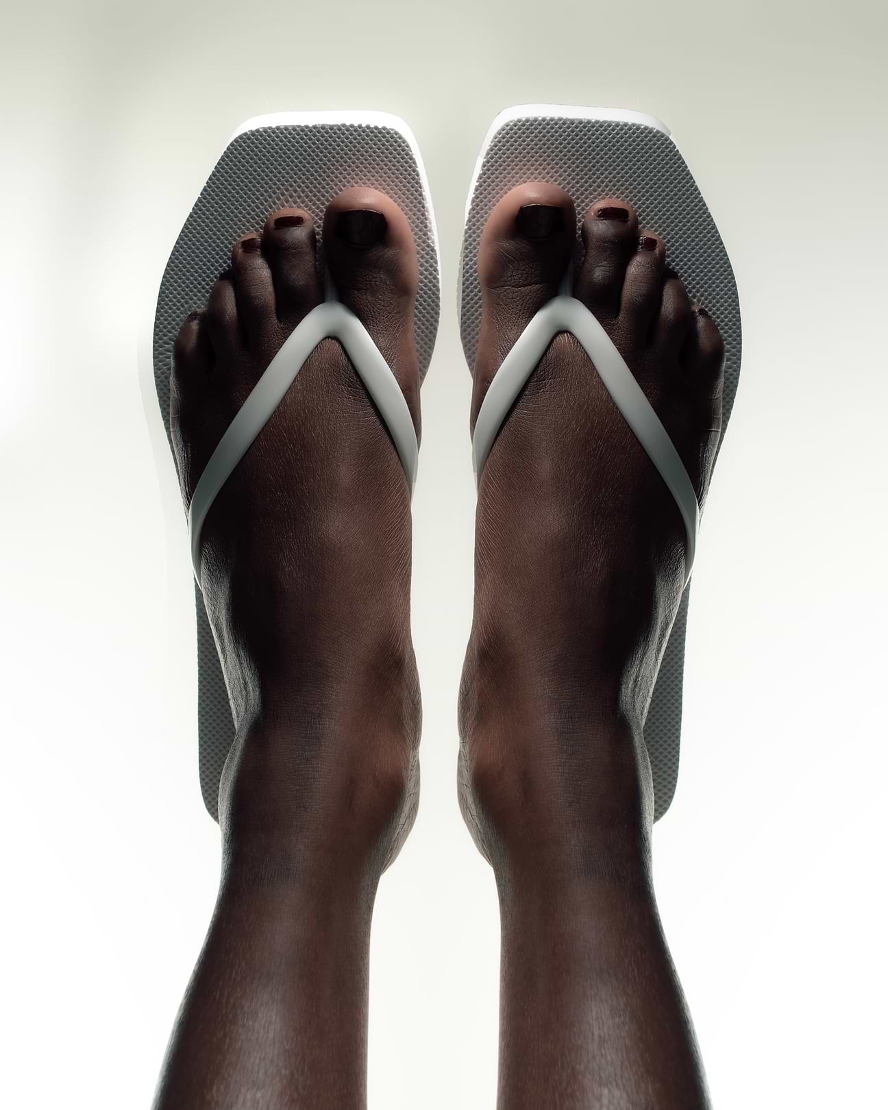 Effets Ashitaba sur verrues et cors aux pieds.