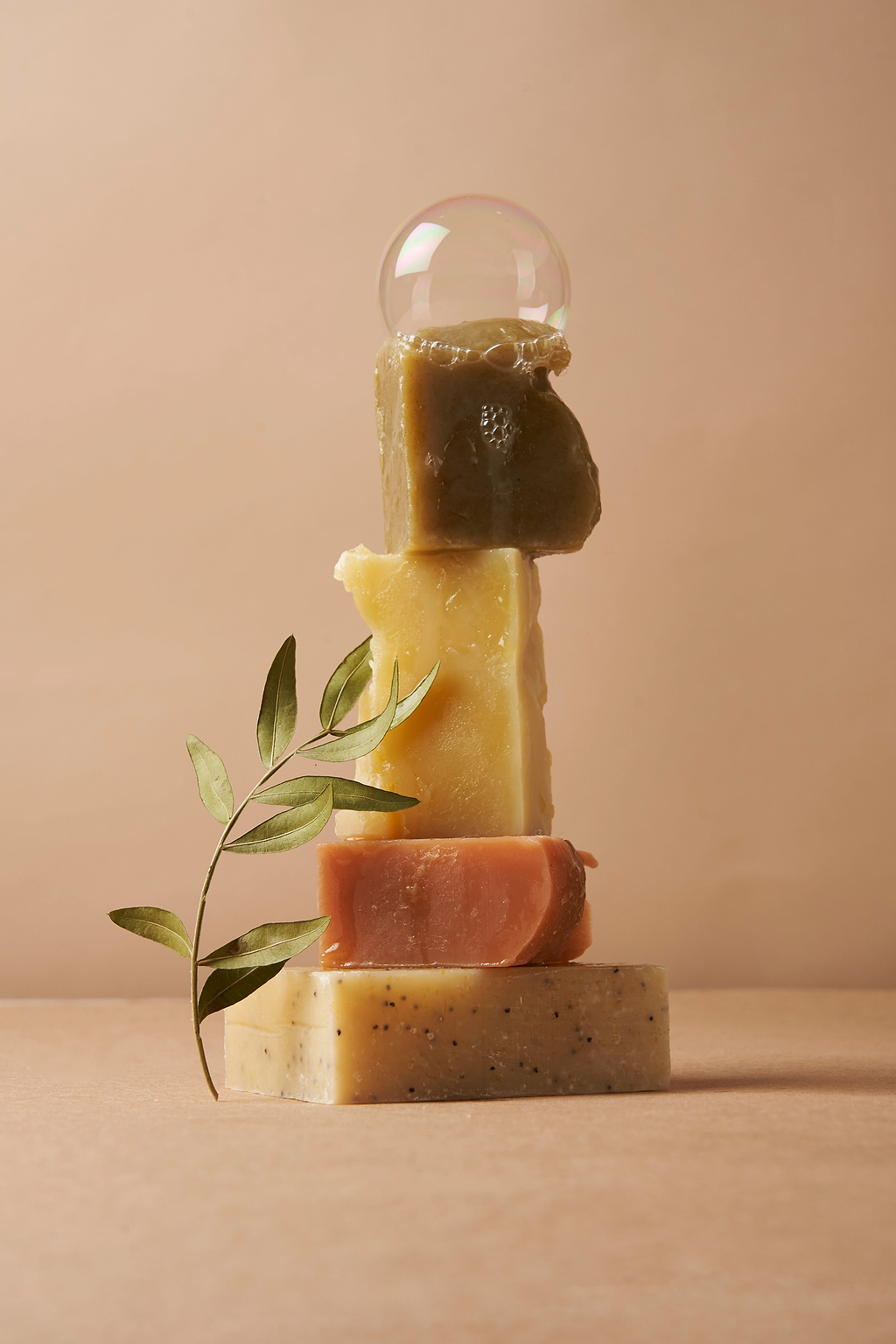 Savon bio, surgras, saponifié à froid… Quelles différences ?