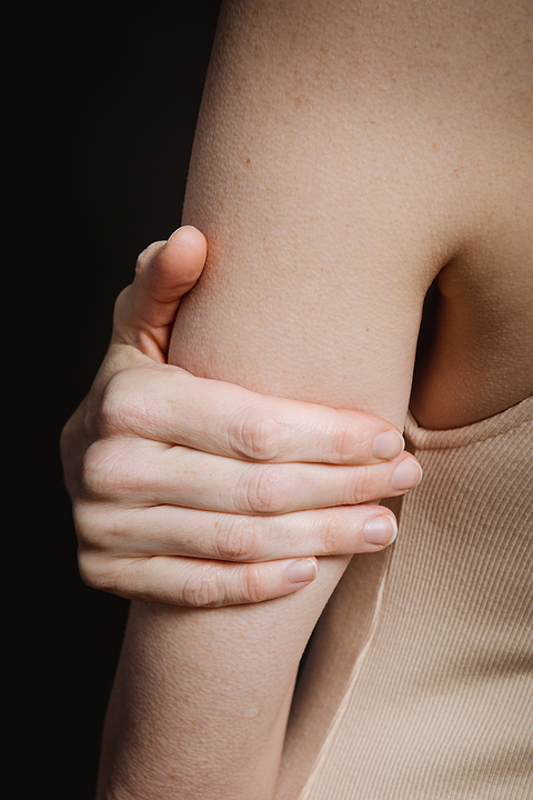 Lien ongle déformé eczéma.