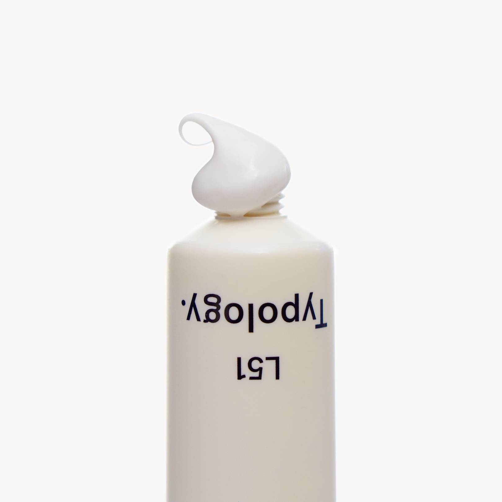 SPF 30 Face Sunscreen with Hyaluronic Acid — Typology