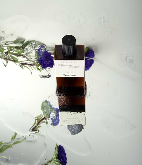 Vertus de l'hydrolat de bleuet pour la peau.