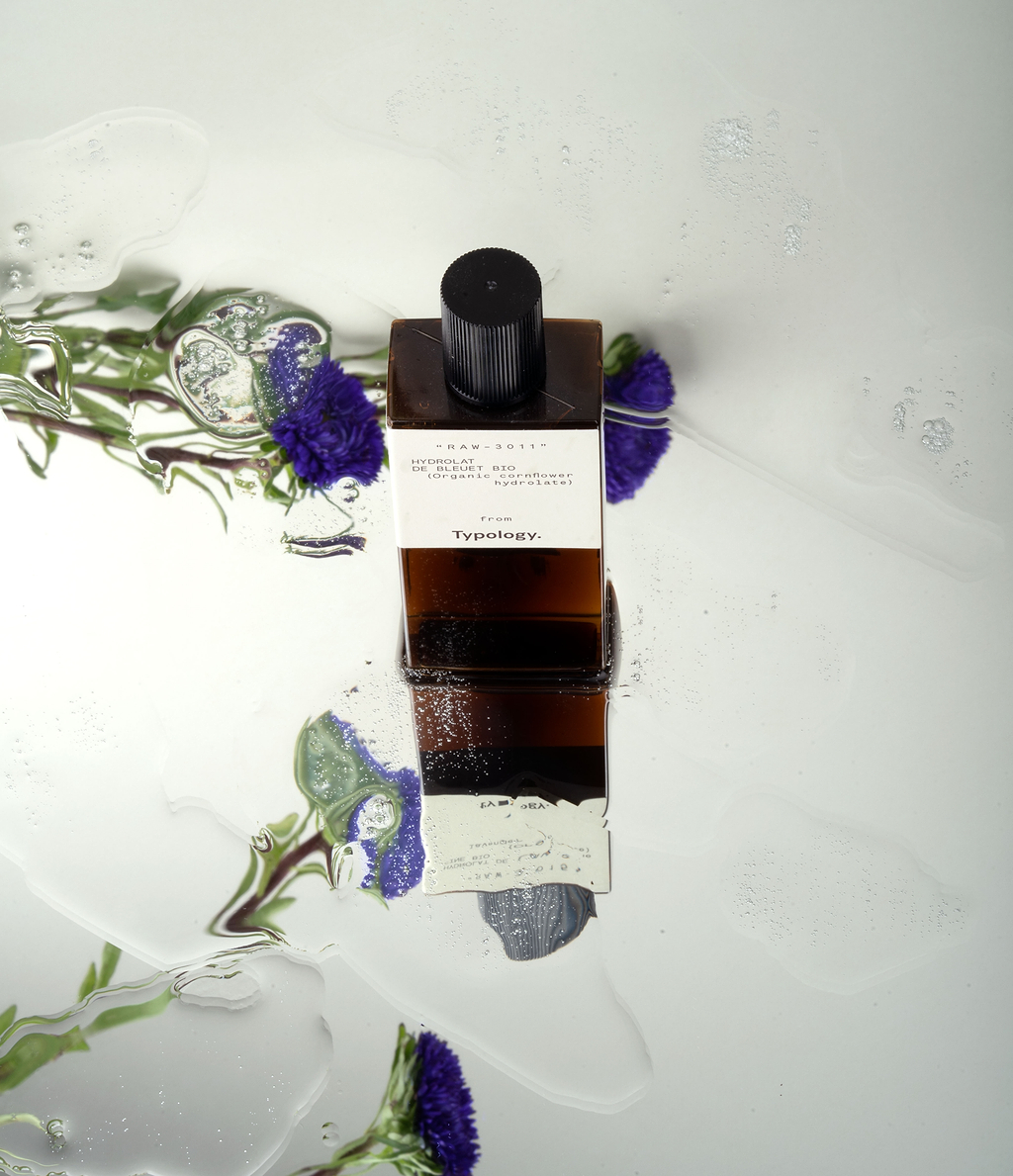 Vertus de l'hydrolat de bleuet pour la peau.