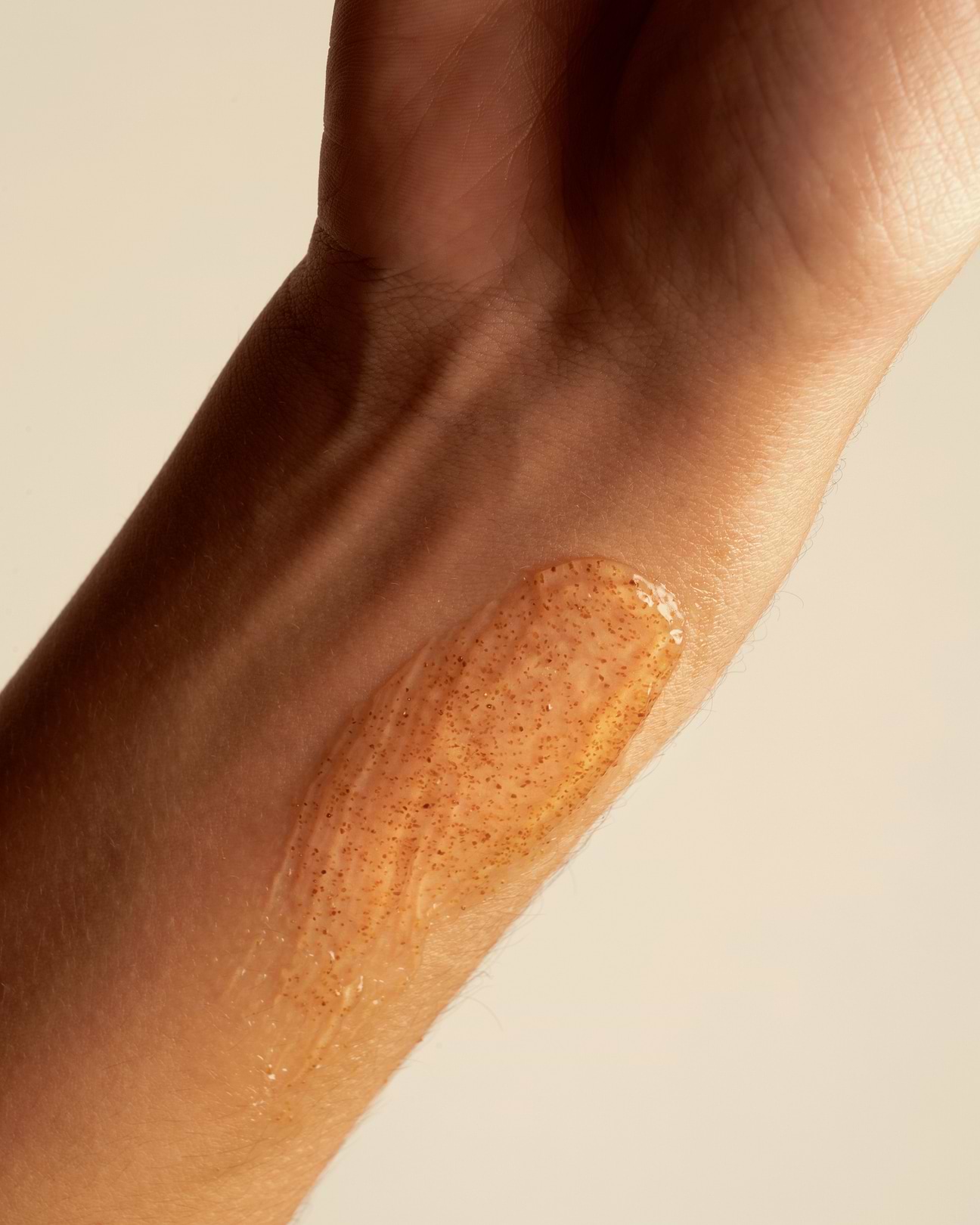 L'hydratation aide l'exfoliation.