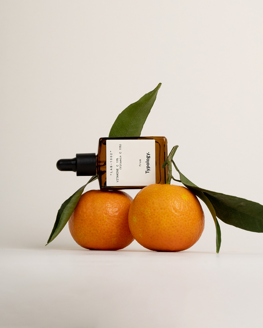 Effets vitamine C vieillissement cutané.