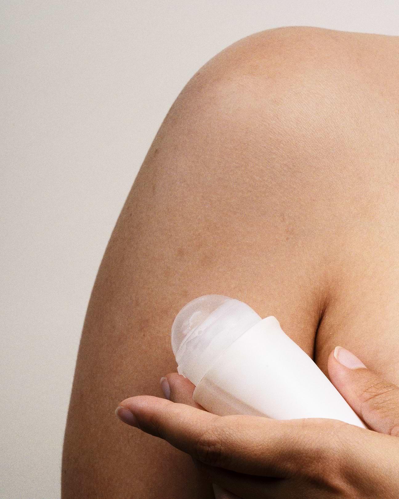 Les anti-transpirants sont-ils dangereux ?