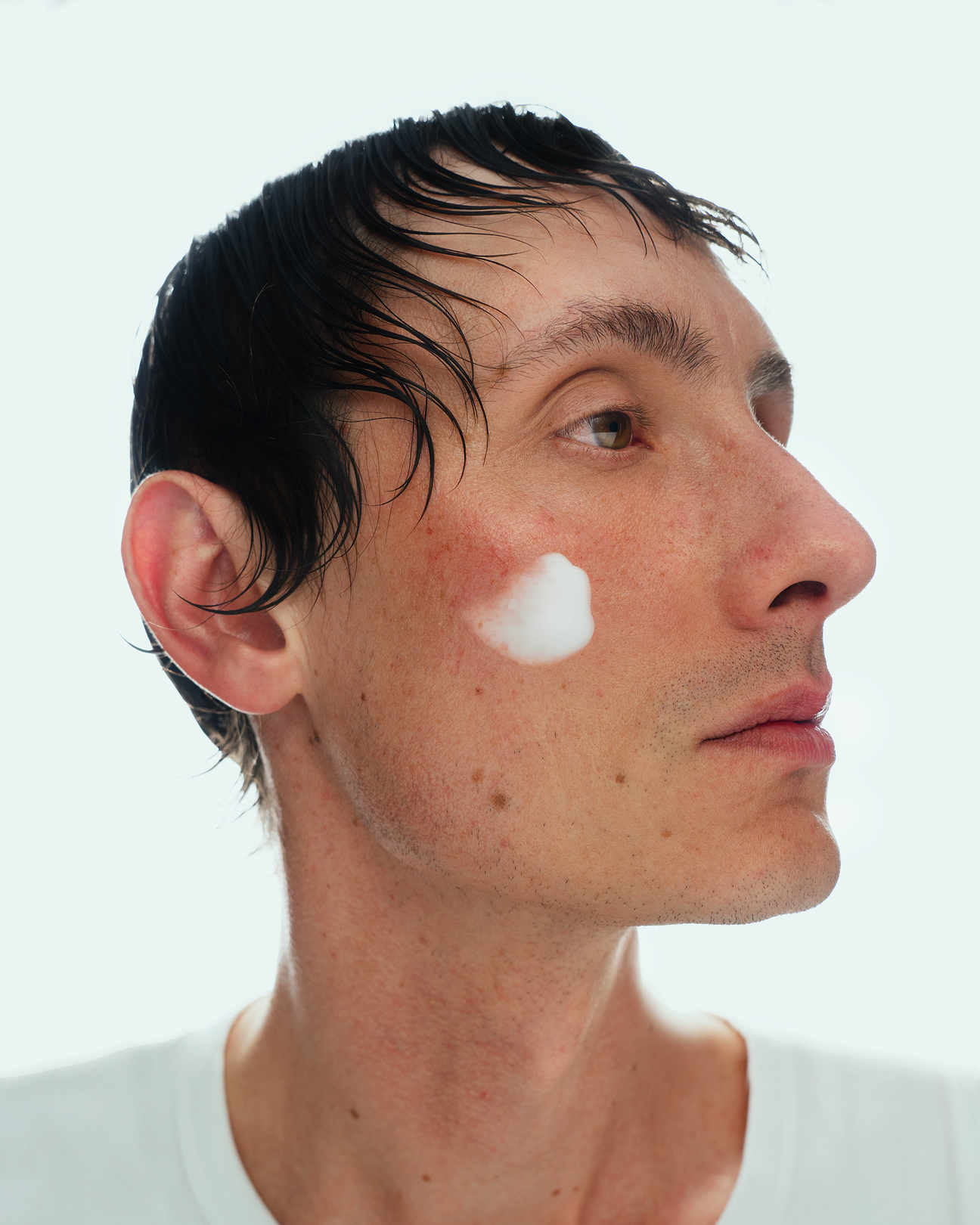 Le CBD peut-il aider à lutter contre l'hyperpigmentation ?