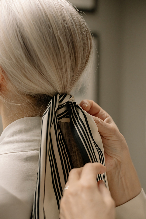 Ortie cheveux blancs