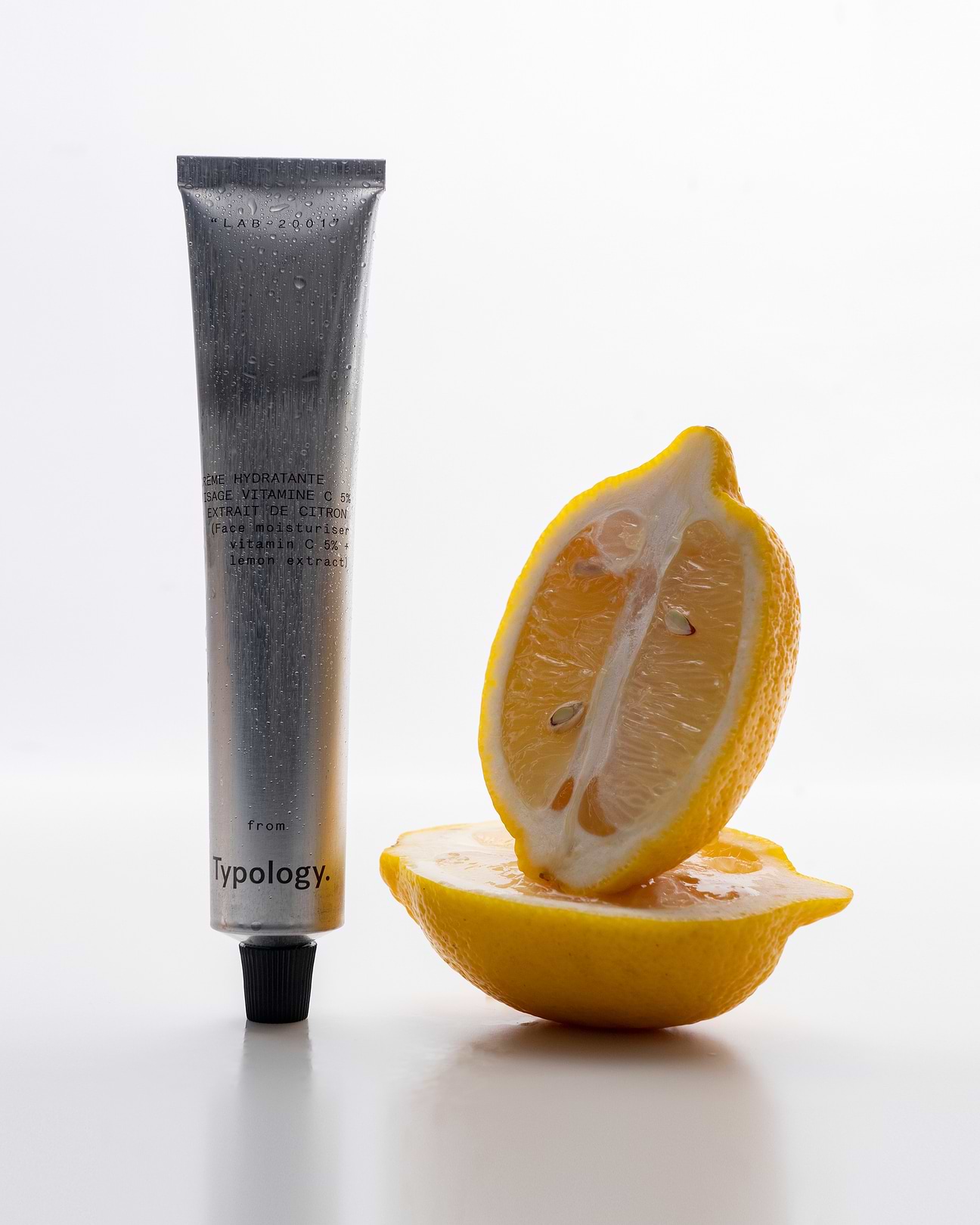 Hydrolat de citron et taches brunes.