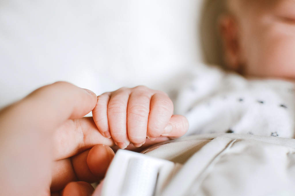 Réglementation soins pour bébés.