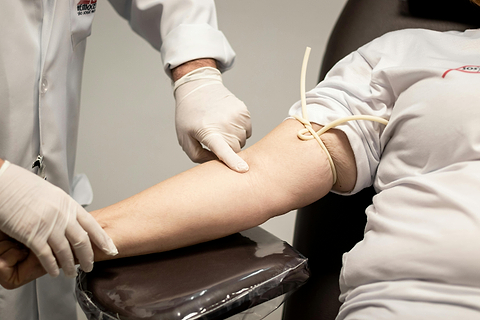 Risques transmission vitiligo don de sang