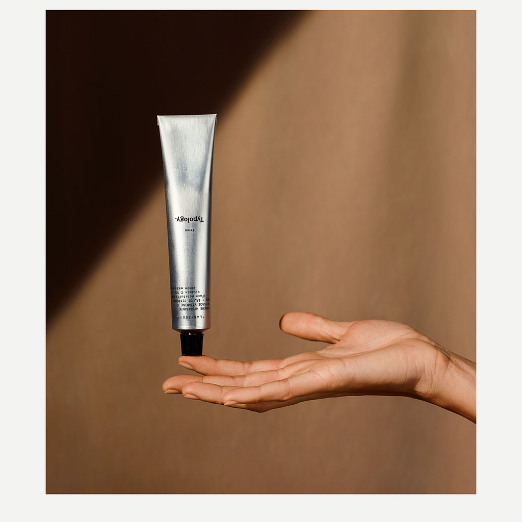 Crème visage à la Vitamine C mise en situation
