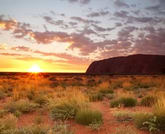 ayers_rock_solopgang_333-270