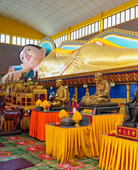 Den liggende Buddha i Wat Chayamangkalaram-templet i George Town, Malaysia