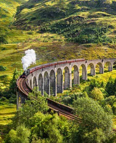 Glenfinnan-viadukten i Skotland