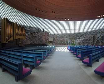 Temppeliaukio-kirken i Helsinki, Finland Temppeliaukio-kirken i Helsinki, Finland
