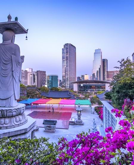 Bongeunsa templet Seoul, Sydkorea Bongeunsa templet Seoul, Sydkorea