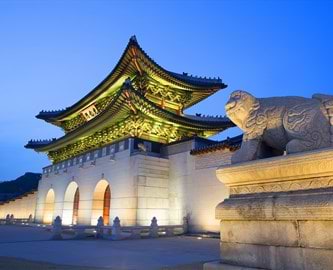 Gyeongbokgung-paladset i Seoul, Sydkorea Gyeongbokgung-paladset i Seoul, Sydkorea