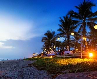 Seminyak på Bali Strandbillede fra Seminyak på Bali i aftenlys