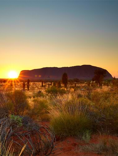 Solopgang over Uluru og Kata Tjuta