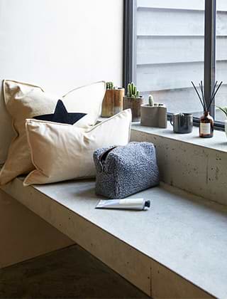 Home & Accessories Home & Accessories