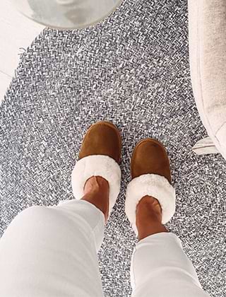 Slippers Slippers