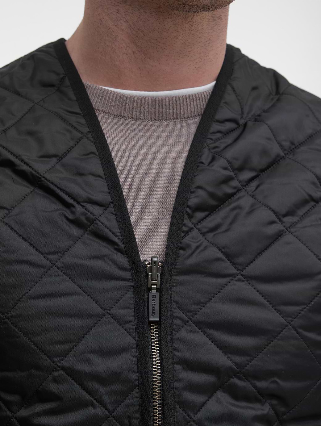 ジャケット・アウター Barbour QUILTED WAISTCOAT ZIP IN LINER Barbour Quilted Waistcoat Zip-In Liner Black/Modern Tartan