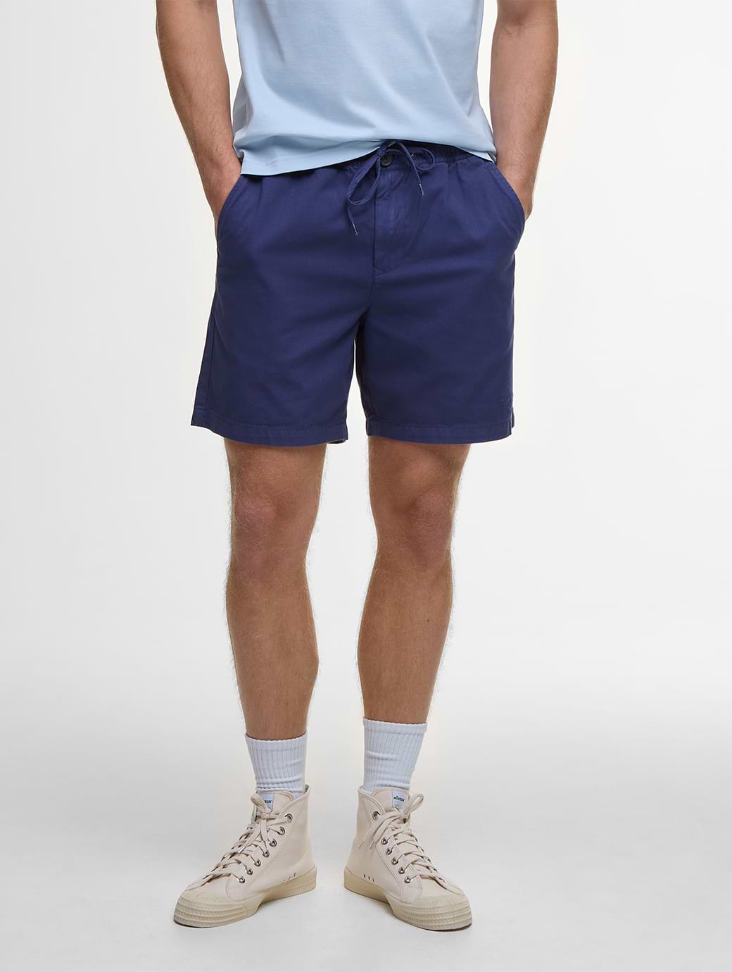 Barbour Men's Washed Oxford Relaxed Short Oceana