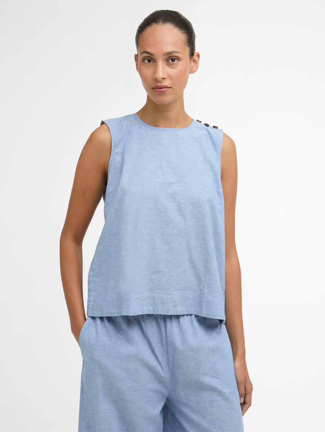 Barbour Women's Josie Sleeveless Blouse Light Chambray