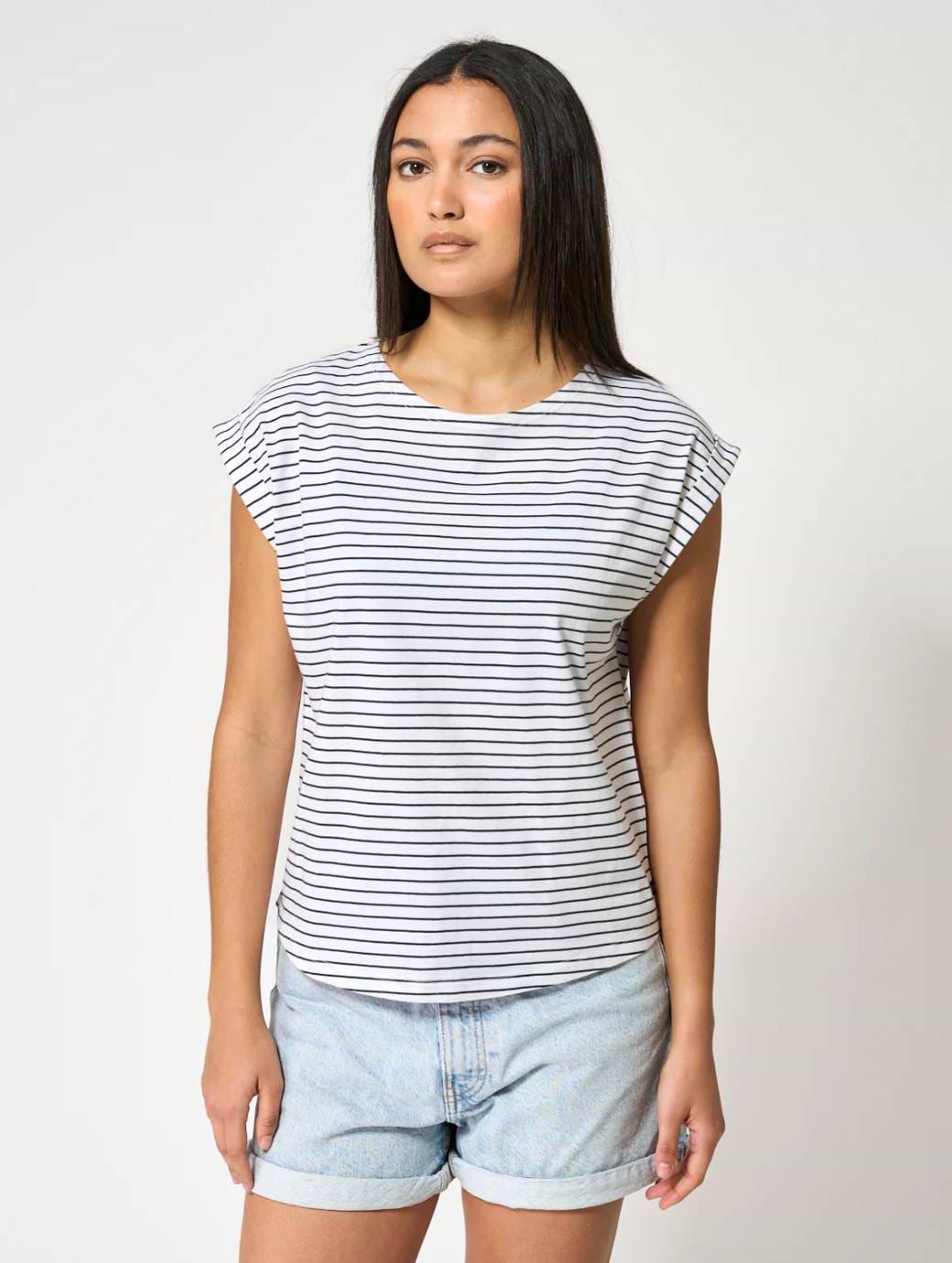 Batela Women's Fine Striped Drop Sleeve T-Shirt White/Navy