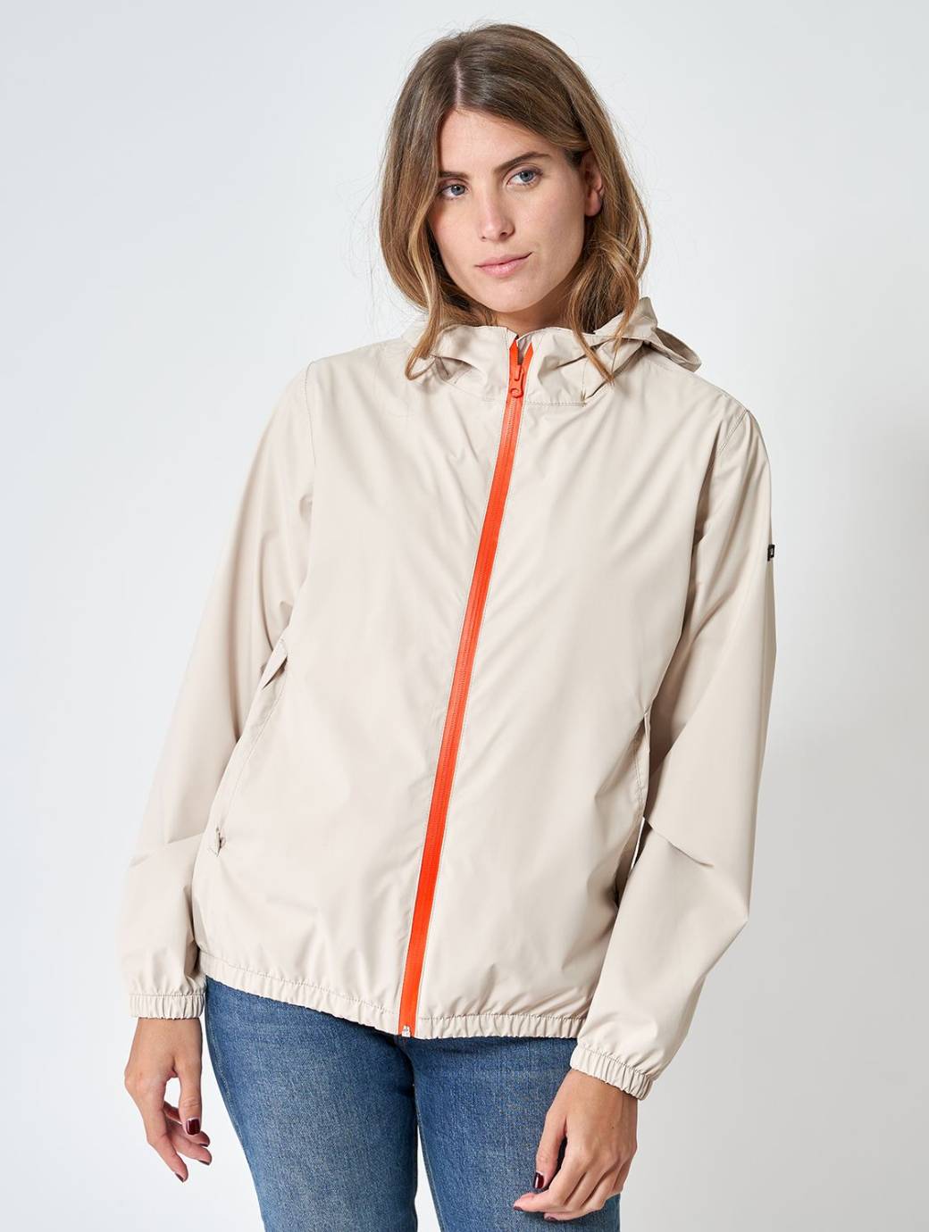 Batela Women's Short Sealed Seam Raincoat Ivory
