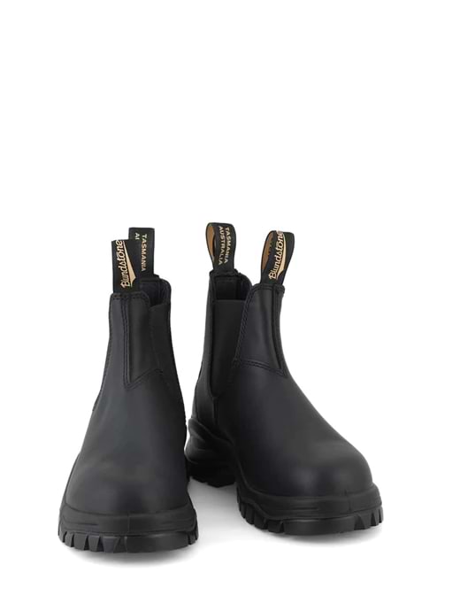 blundstone_2240_unisex_lug_wor