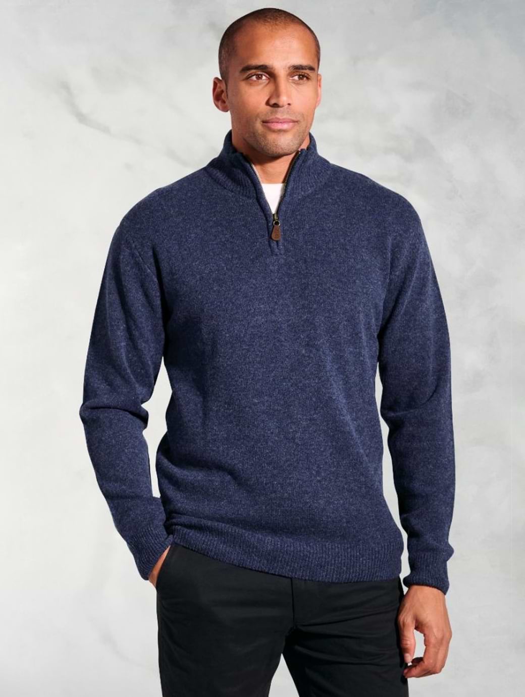 Brook Taverner Men's Rutherford Lambswool Zip Neck Jumper Navy