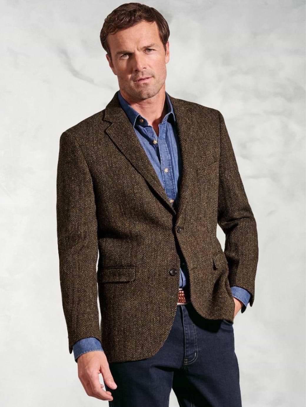 Brook Taverner Men's Tailored Fit Dumfries Herringbone Harris Tweed Jacket Brown